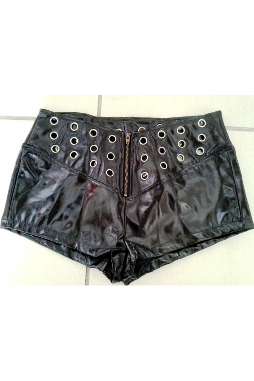 knackige Lack Hot Pants  avec des rivets