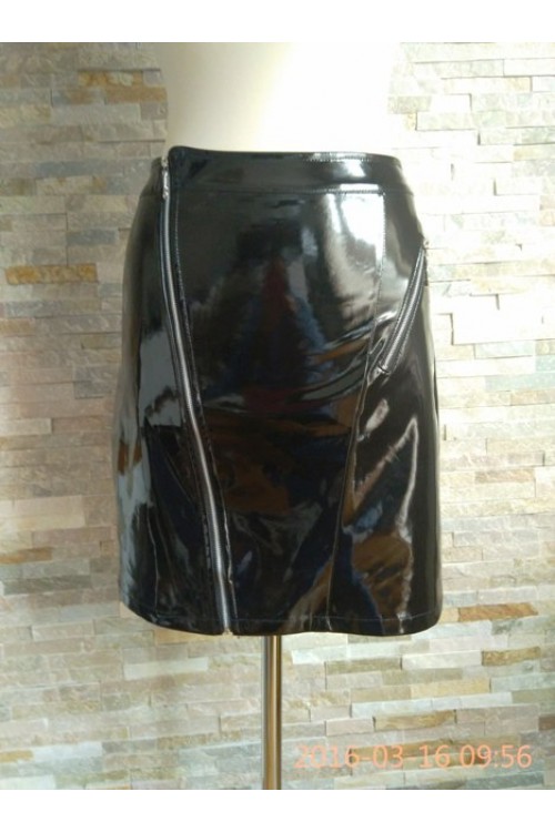 Mini Skirt ,with zipper black